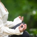 Cosa Sono Gli Asana Nello Yoga Scopri cosa sono gli asana nello yoga, le posizioni fisiche che aiutano a migliorare flessibilità e equilibrio