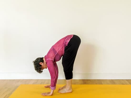 Come Si Diventa Insegnante Di Yoga 1 Scopri il percorso per diventare insegnante di yoga e realizza il tuo sogno di insegnare questa disciplina