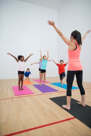 Dove Fare Yoga a Taranto 1 Scopri i migliori luoghi dove fare yoga a Taranto per rigenerare corpo e mente in completo relax