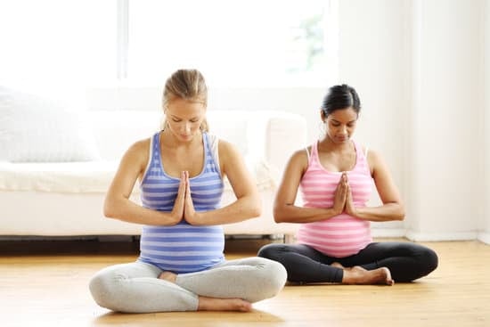 Quando Fare Yoga 1 Scopri quando fare yoga per ottenere i massimi benefici per la tua mente e il tuo corpo