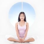 Yoga Nidra Rilassati profondamente e riprendi energia con la pratica di Yoga Nidra, una tecnica di meditazione profonda