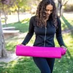 Cosa Mangiare Prima Di Fare Yoga Scopri una deliziosa colazione energetica per prepararti alla pratica yoga: cosa mangiare prima di fare yoga