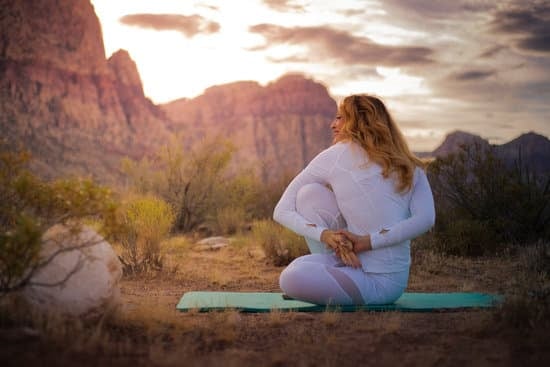 A Cosa Serve Lo.Yoga 1 Scopri i benefici del praticare yoga e come può migliorare la qualità della tua vita