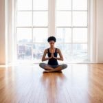 Quante Calorie Si Bruciano Con Lo Yoga Scopri quante calorie si bruciano con lo yoga e ottieni la forma desiderata in modo equilibrato e rilassante