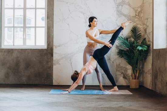 Quanto Costa Fare Yoga Al Mese 1 Scopri il costo mensile degli allenamenti di yoga e rendi il fitness accessibile alla tua routine quotidiana!