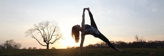 A Chi E' Rivolto Uil Power Yoga 5 Scopri il metodo UIL Power Yoga, ideale per chi desidera ottenere un corpo tonico e una mente equilibrata