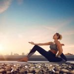 Come Fare Yoga in Casa Segui la nostra guida dettagliata su come fare yoga in casa per ottenere benefici fisici e mentali in autonomia