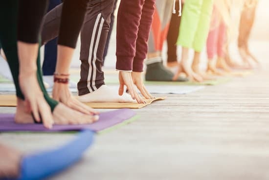 Come Diventare Maestra Di Yoga 3 I segreti su come diventare maestra di yoga: formazione, pratica e passione