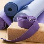 Come Cominciare Lo Yoga Inizia con una facile routine yoga per imparare COME COMINCIARE LO YOGA