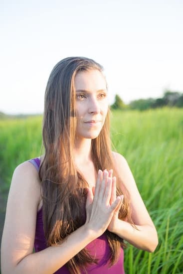 Scopri i migliori luoghi dove fare yoga a Catania per rilassarti e ritrovare l'equilibrio