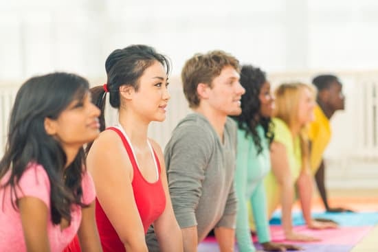 Come Imparare a Fare Yoga 1 Scopri come imparare a fare yoga facilmente