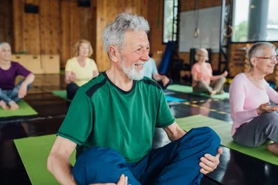 Yoga appesi a Bari: dove praticare e beneficiare della tranquillità