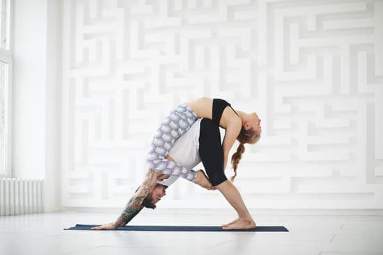 Come Diventare Insegnante Di Yoga E Meditazione 1 Scopri come diventare insegnante di yoga e meditazione in modo professionale e autentico