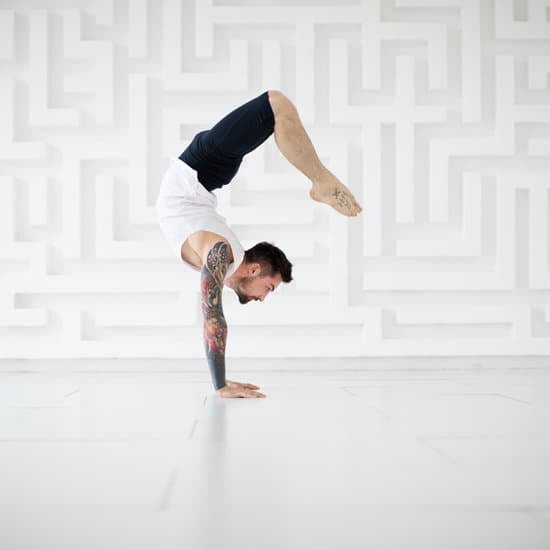 Scopri come creare un sito per insegnanti yoga gratis e condividere la tua passione online