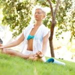 Scopri la pratica antica di CHE COS’È YOGA per migliorare mente, corpo e spirito