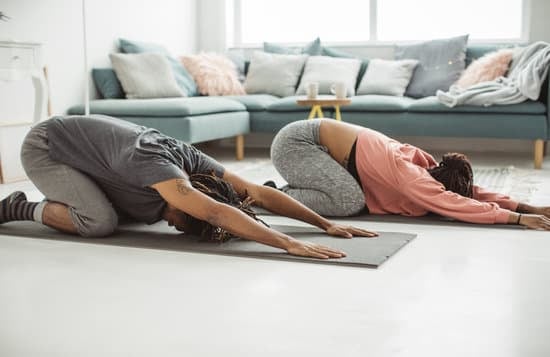 Scopri la differenza tra Pilates e Yoga per una pratica adeguata