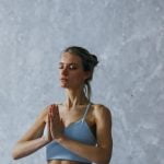 Scopri chi può praticare yoga: benefici, adattamenti, e consigli per principianti