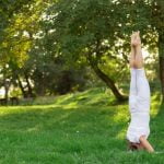 Come Aganciare Amaca Antigravity Yoga Soffitto Sospesa come un'acrobata: agancia l'amaca antigravity per praticare yoga al soffitto