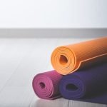 Chi E' Copertina Vivere Lo Yoga N 88 Scopri chi è Copertina VIVERE LO YOGA N 88 e lasciati ispirare dal mondo dello yoga