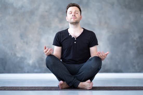 Come Aprire Spazio Per Yoga 1 Scopri i migliori modi per aprire spazio per yoga nella tua routine quotidiana