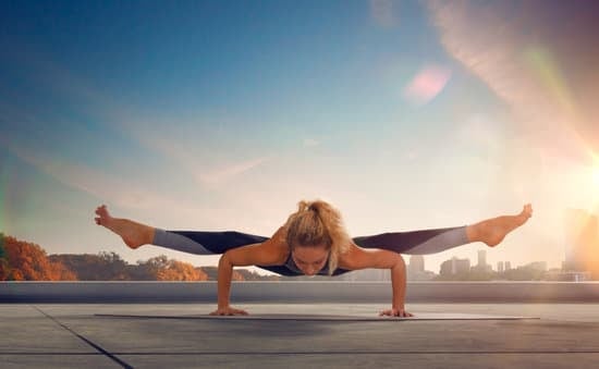 Come Annodare La Amaca Yoga 1 Scopri i segreti su come annodare la tua amaca yoga per un'esperienza ancora più rilassante