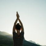 Chi Ha Iniziato a Fare Yoga a 30 Anni Scopri chi ha iniziato a fare yoga a 30 anni e trasformato la sua vita