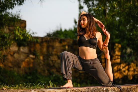 Come Fare Correttamente Yoga 1 Scopri come fare correttamente yoga con queste 5 tecniche essenziali