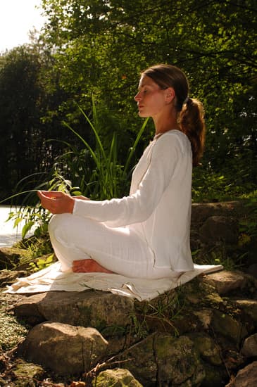 Scopri come fare la miscela yoga perfetta per la tua pratica quotidiana