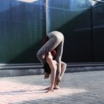 Scopri come usare i mattoncini da yoga per migliorare la tua pratica