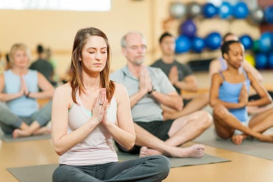 Come Praticare Lo Yoga Howard Kent 1 Come praticare lo Yoga Howard Kent: consigli per principianti