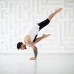 Come Preparare Una Lezione Di Yoga Lezioni di yoga: scopri come preparare una pratica equilibrata e rilassante in 20 minuti