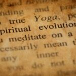 Come Usare La Musica Yoga Scopri come usare la musica yoga per migliorare la tua pratica quotidiana