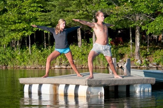 Scopri come ti trasforma lo yoga: una pratica che cambia la tua vita ogni giorno