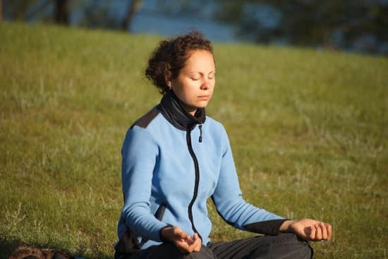 Scopri come usare i blocchi yoga per migliorare la tua pratica