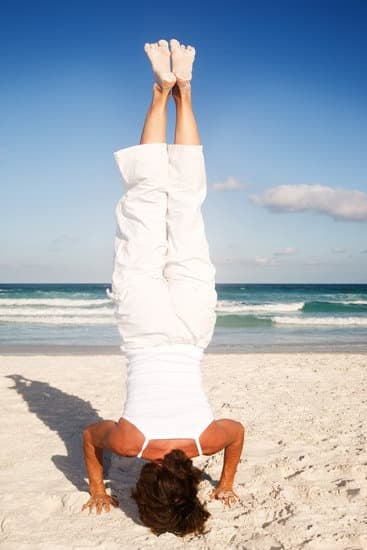 Cosa Occorre Per Insegnare Yoga 1 Cosa serve per insegnare yoga: competenza, pazienza e passione