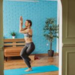 Cosa Fare Durante Lo Yoga Cosa fare durante lo yoga: consigli per una pratica equilibrata e consapevole