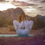 Come Fare La Verticale Nello Yoga Scopri come fare la verticale nello yoga per migliorare la tua pratica