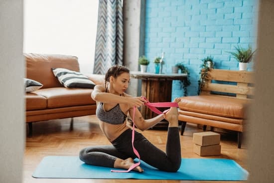 Con Lo Yoga Si Bruciano Calorie 1 Pratica yoga: brucia calorie con lo yoga