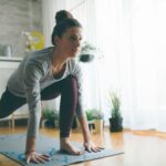 Come Gli Uomini Vedono Le Donne Che Fanno Yoga Scopri come gli uomini vedono le donne che fanno yoga: il punto di vista maschile