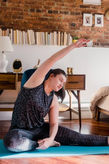 Pratica yoga: chi si chiama chi pratica yoga
