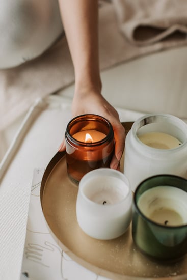 Impara come trattenere la panchina di yoga per ottenere massimi benefici dalla pratica