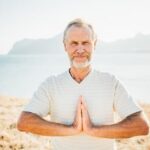 Come Vive Uno Yogi Scopri come vive uno yogi: pratiche spirituali, meditazione e connessione con il corpo e la mente