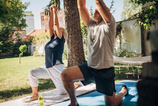 Come Lo Yoga Ti Fa Avere Un Corpo Più Bello 1 Scopri come lo yoga trasforma il tuo corpo per renderlo più bello e armonioso