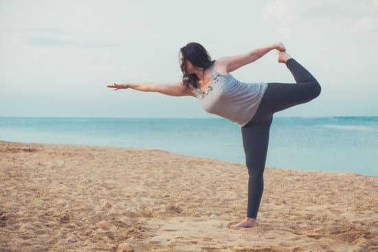 Come Meditare Yoga 1 Scopri come meditare con lo yoga e ritrovare equilibrio interiore