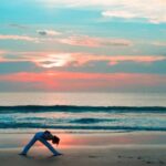 Allarga le anche con yoga: consigli per una pratica efficace.
