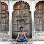 Guida pratica su come iniziare ad insegnare yoga