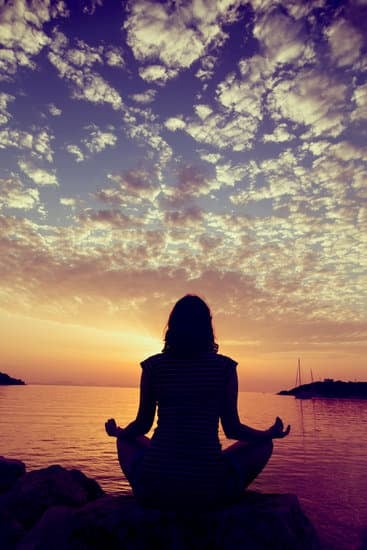 La Chiesa esprime il suo punto di vista sullo yoga