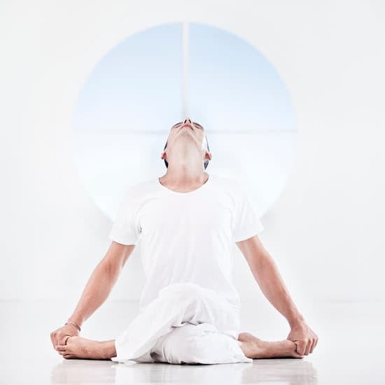 Trova i migliori negozi online dove comprare accessori yoga.