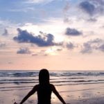 Vivi la vita con amicizia e yoga, scoprirai il benessere totale