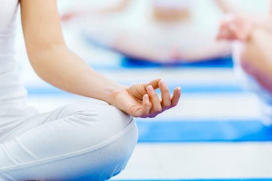 Quale Il Miglior Materiale Per Il Tappeto Yoga 1 Scegli il tappeto yoga in materiale ecologico per massimo comfort e sostenibilità